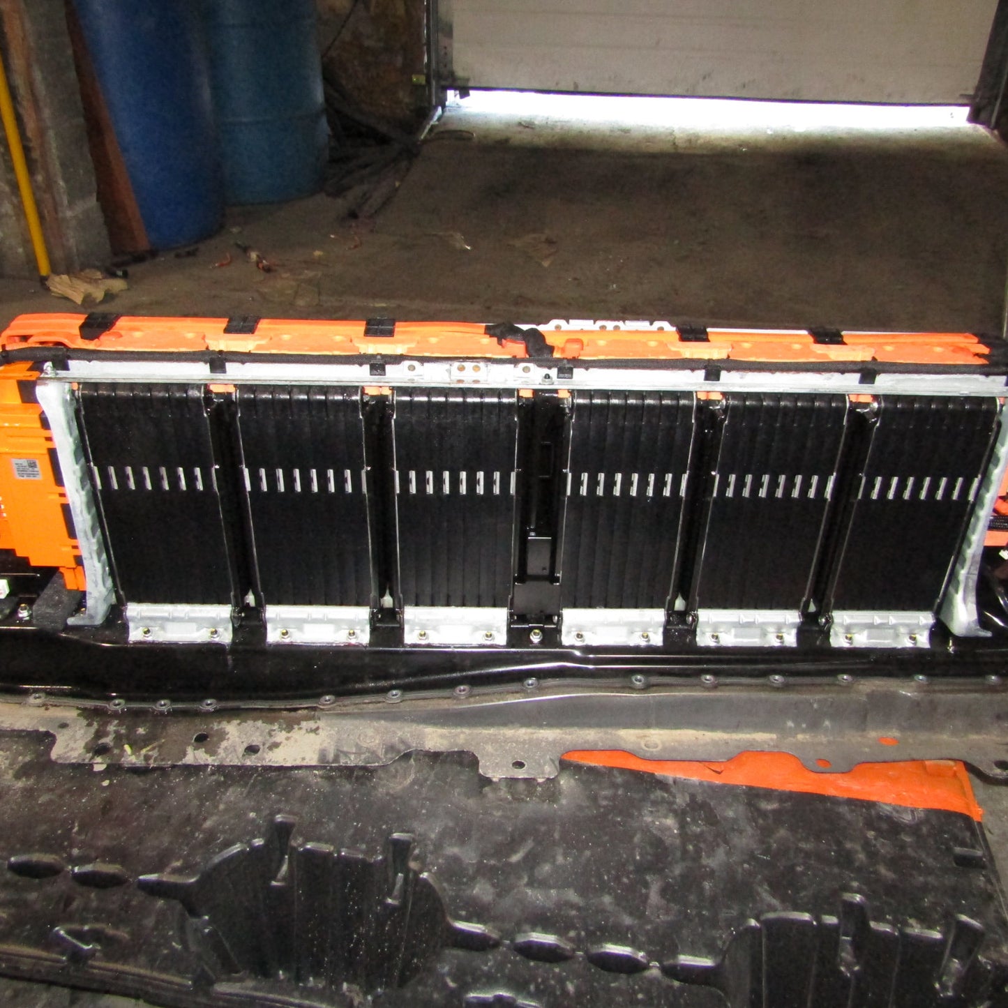 Volvo XC90 / 18.8 kWh / Battery Pack - with Damaged Plugs - order of 10x